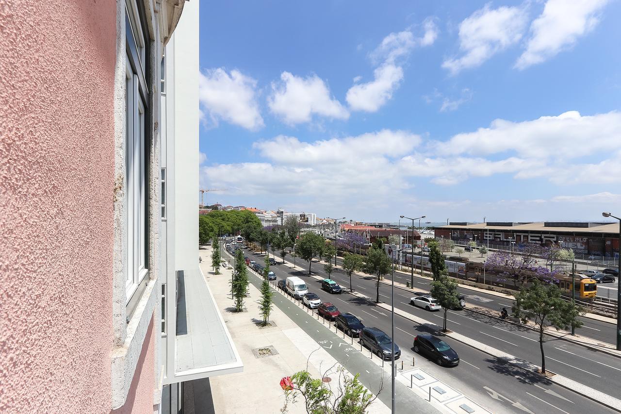 Kab+1 Hostel Lisboa Εξωτερικό φωτογραφία