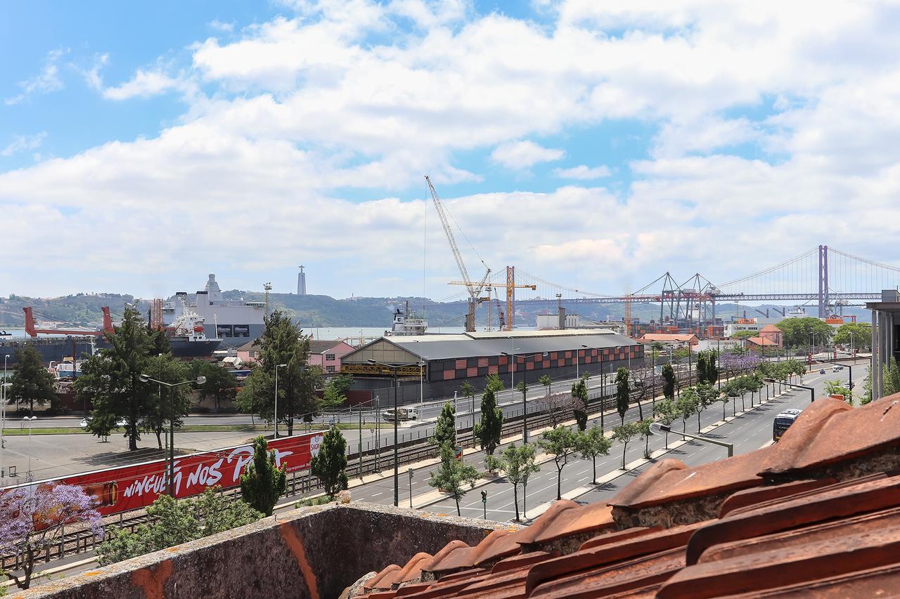 Kab+1 Hostel Lisboa Εξωτερικό φωτογραφία